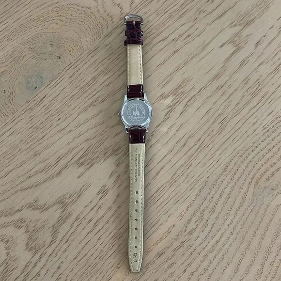 Disney Parks Women’s Classic Minnie Mouse Burgundy Leather Strap Slim Watch - Picture 6 of 8